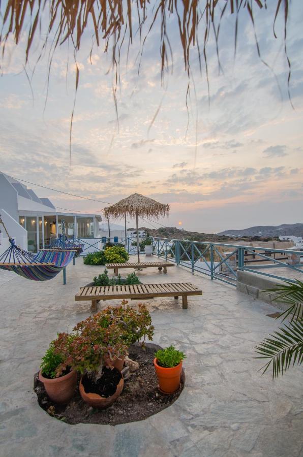 George & Irene Hotel Chora  Exterior photo